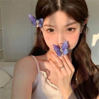哭泣少女乐队